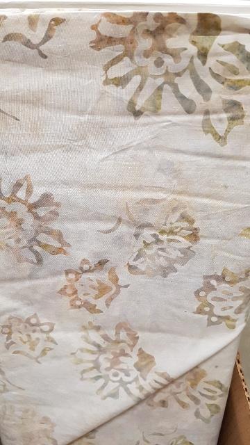 Fleur crème Batiks Boréal