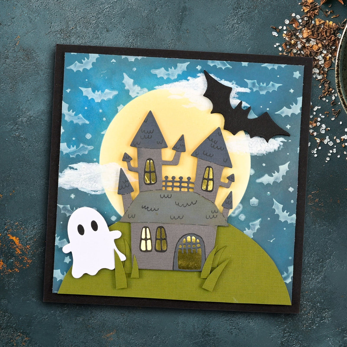 Vaessen Creative • Cutting and Embossing Die Ghost & Bat Friends 3pcs