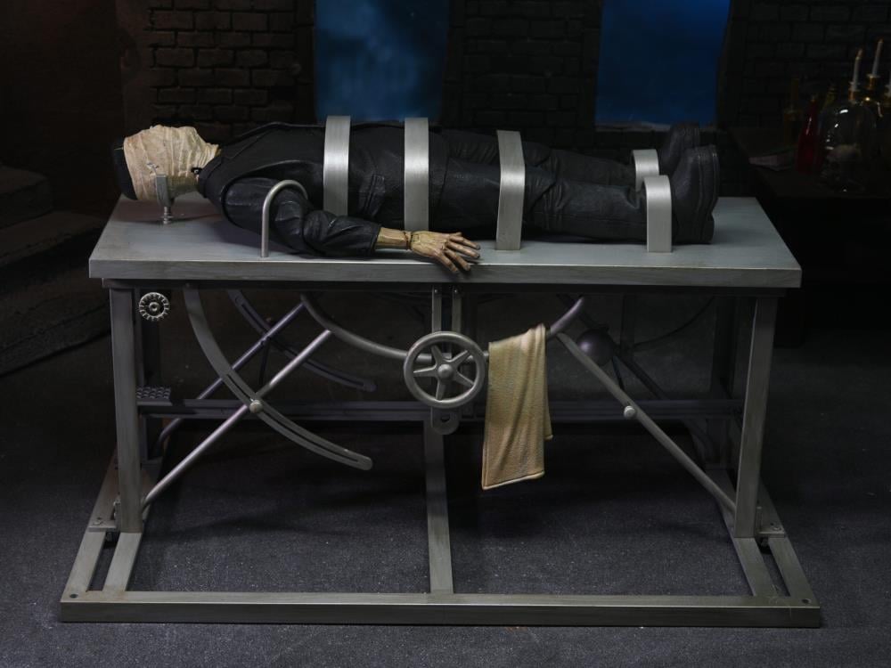 Ensemble d'accessoires Frankenstein Universal Monsters