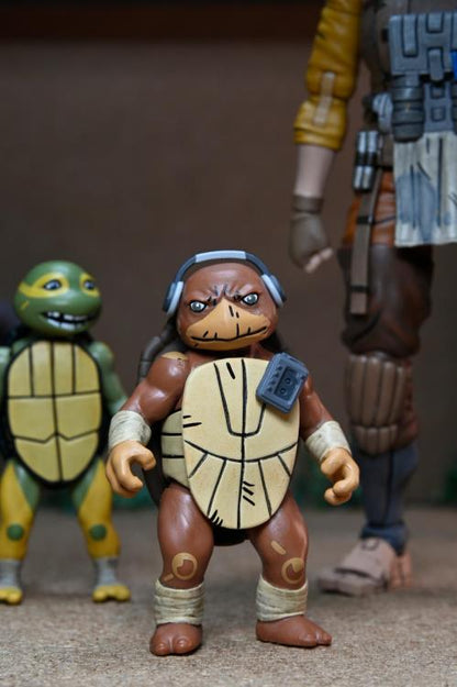 Teenage Mutant Ninja Turtles: The Last Ronin - The Lost Years Grammy April with Baby Yi & Moja