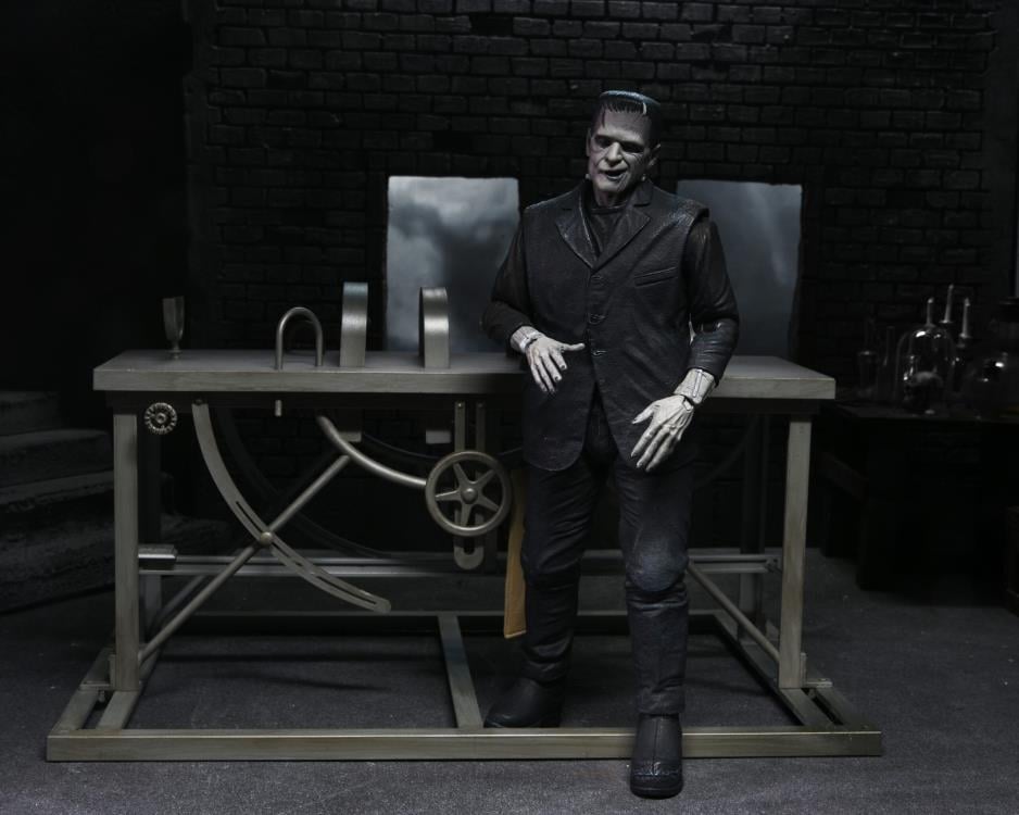 Ensemble d'accessoires Frankenstein Universal Monsters