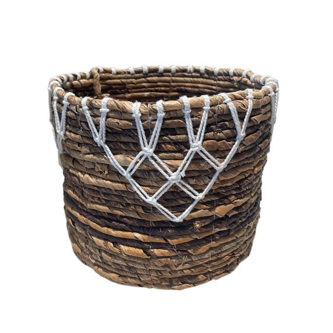 Banana Leaf & Macrame Apex Planter Basket