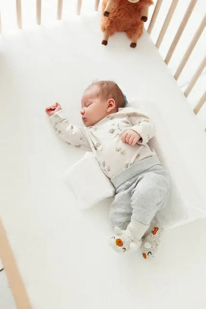 Lateral Positioning Pillow for Plagiocephaly
