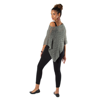 Poncho court en tricot Popcorn - Gris