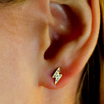 ANNELI 'Zig-Zag' Zirconia Stud Earrings