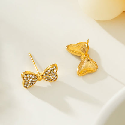BOWEN : boucles d'oreilles clous en forme d'arc avec oxyde de zirconium (CZ) serti.