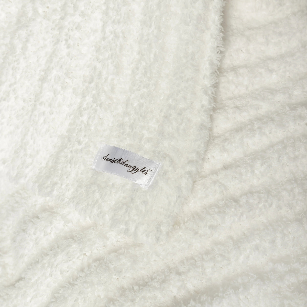 White Ribbed Extended Throw