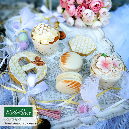 Moule en silicone nid d'abeille et abeilles en continu