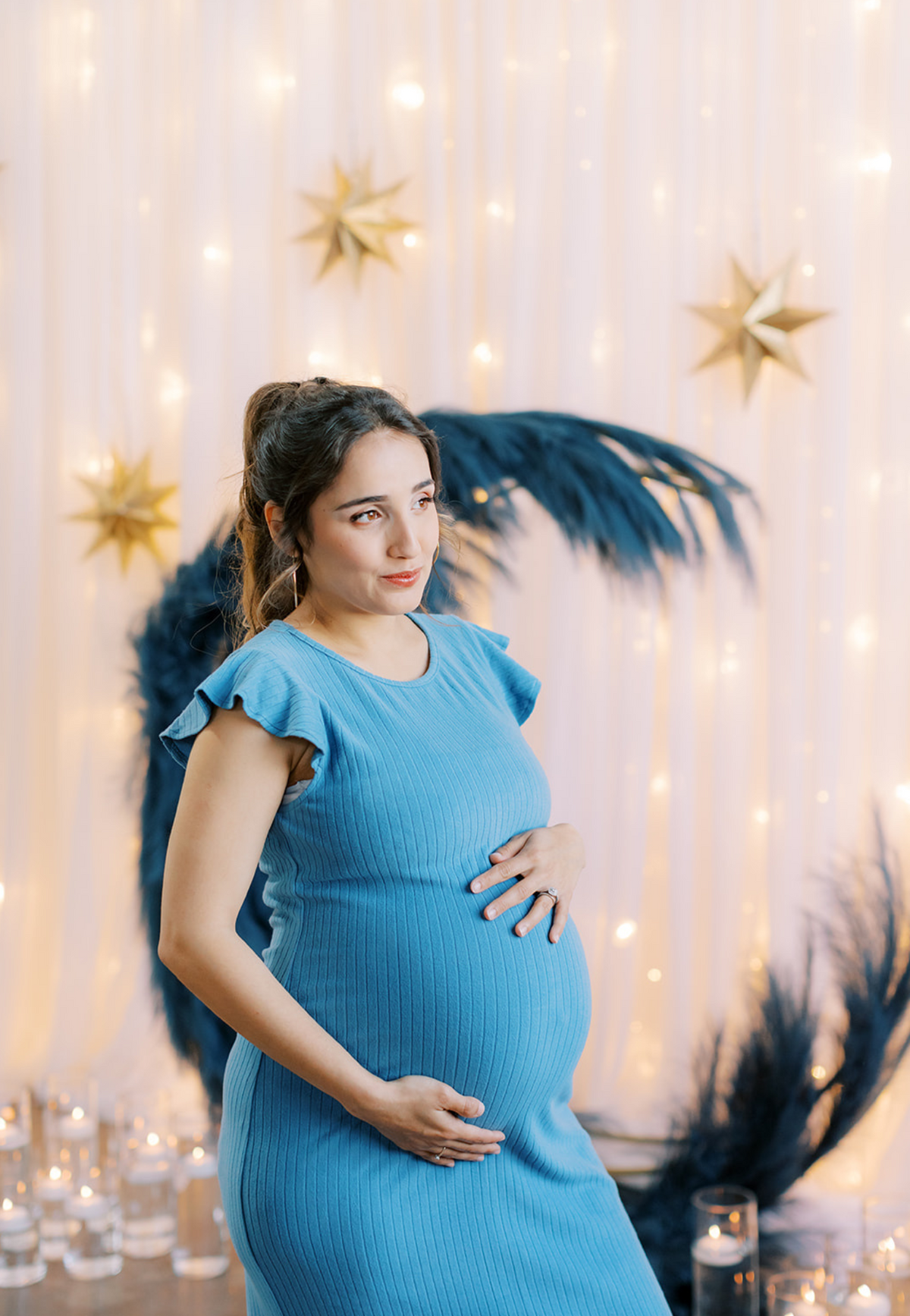 Robe de grossesse côtelée bleu layette à manches à volants