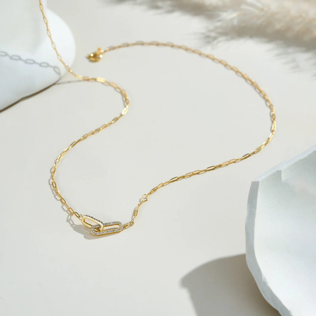 Collier moderne à maillons en argent sterling