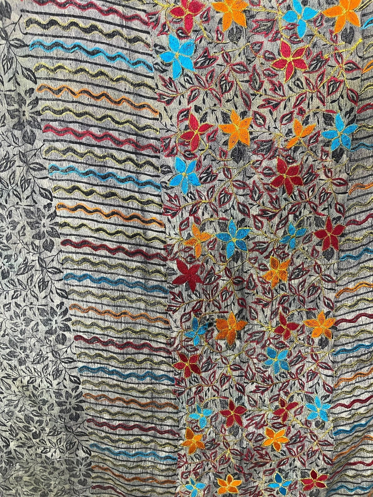 PRC6713 Kaftan mi-long en pure soie Avatar