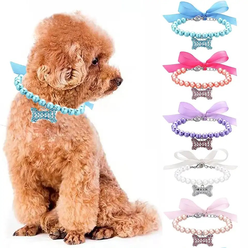 Collier pour chien en perles et strass