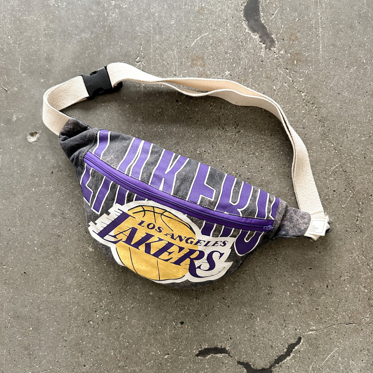 Le sac bandoulière - Lakers Retravaillé