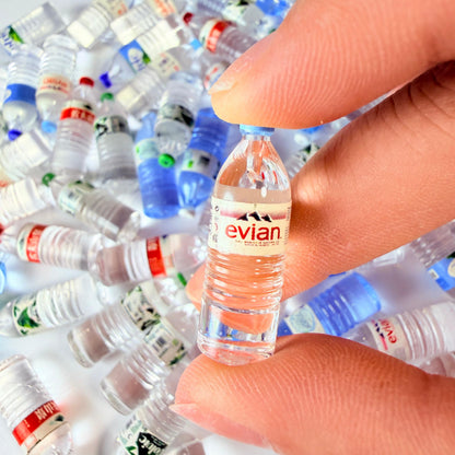 Breloques Mini Bouteilles d'Eau Mixtes pour Projets DIY