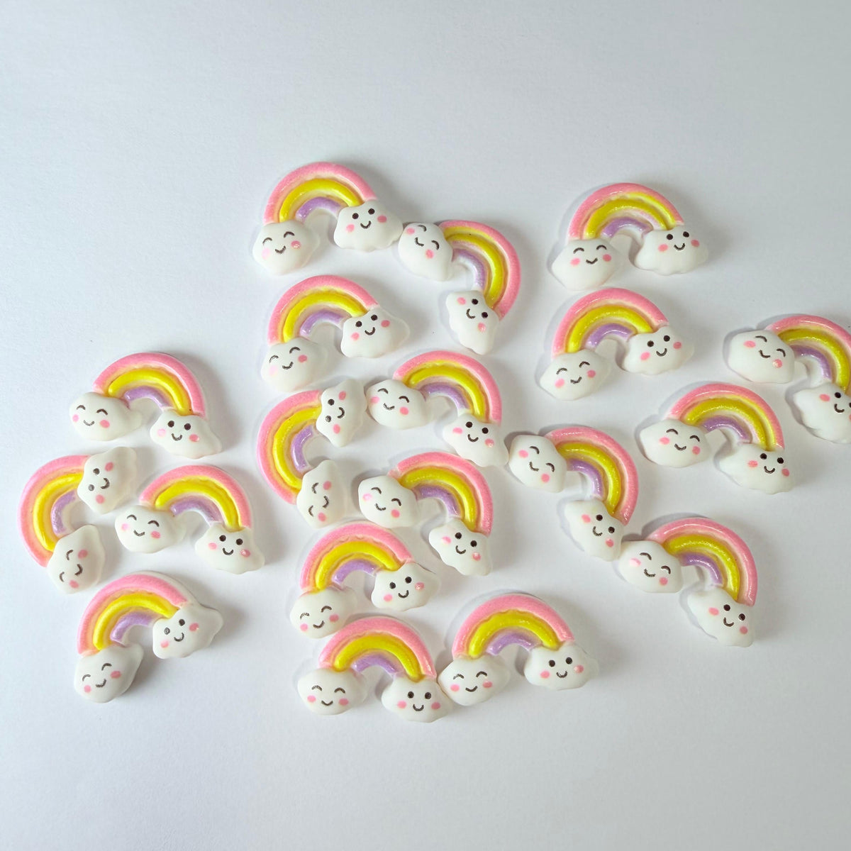 Breloques Smiley Arc-en-ciel pour Loisirs Créatifs