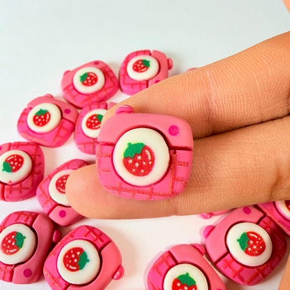 Breloques appareil photo fraise pour l'artisanat DIY