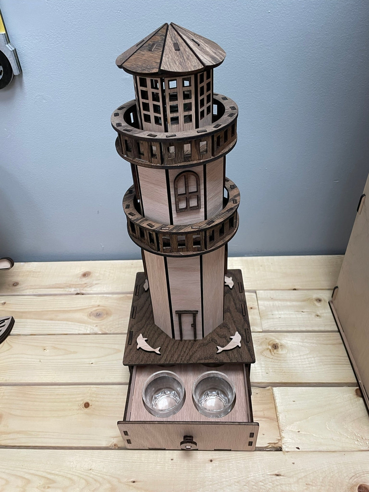 Boîte à vin Phare
