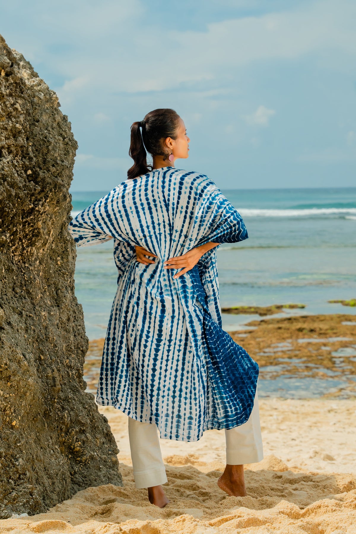 Bone Tie Dye Kimono- Navy & White