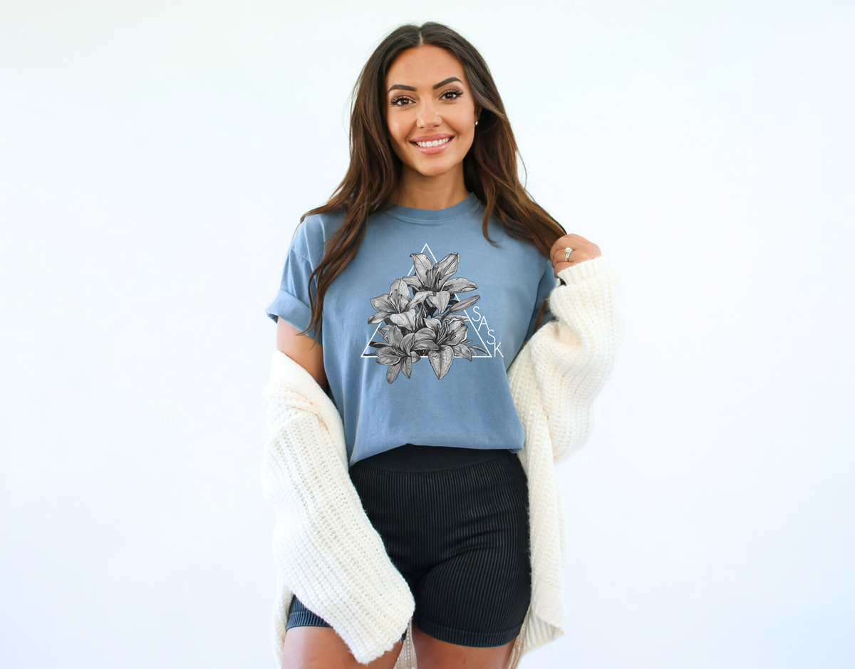 T-shirt unisexe Lily Triangle noir et blanc | Prairie Clothing