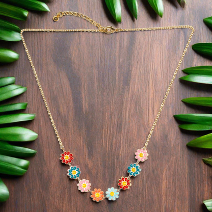 Collier en chaîne avec fleur émaillée multicolore