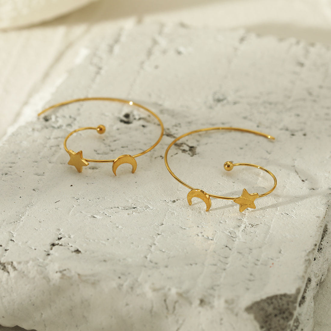 MASSIUM Earrings