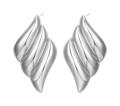 Winged Geometry Studs