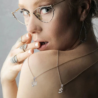 Collier classique avec initiale en argent sterling 925