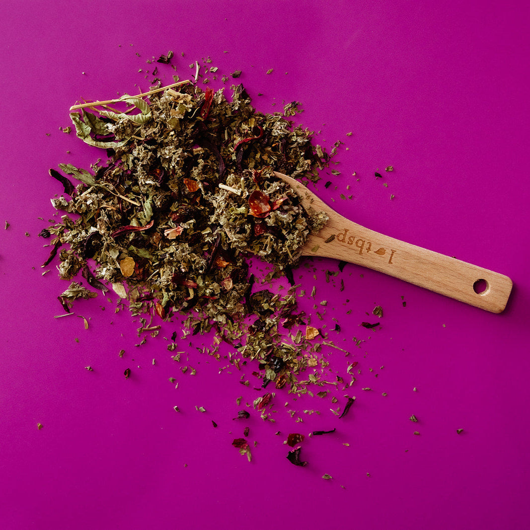 Thé biologique à la framboise sauvage et à l'hibiscus