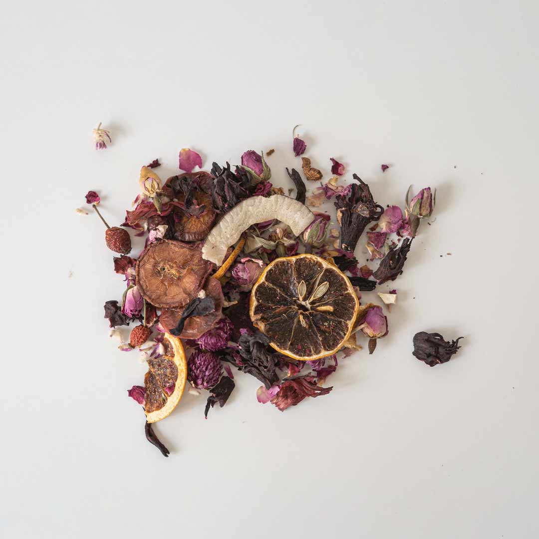 Thé Énergisant – Mélange de Tisane Agrumes et Rose
