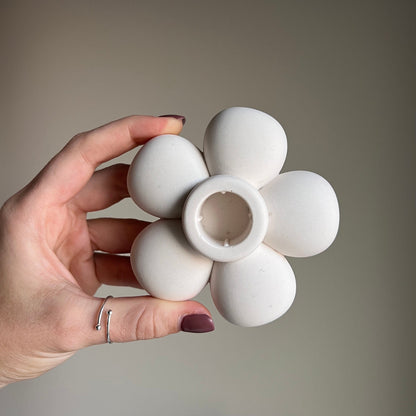 Jesmonite Flower Candlestick Holder: Handmade Table Decor