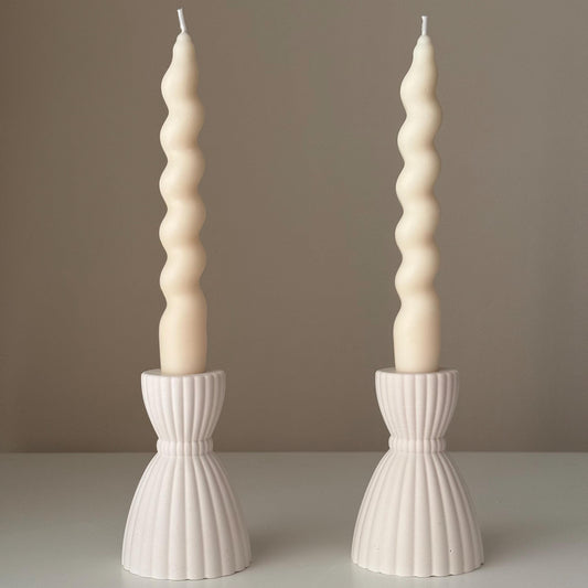 Bougeoir Robe de Mariée : Décoration de table en jesmonite